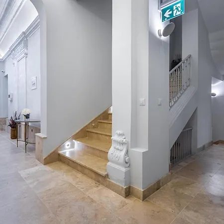 Old Theatre - Tremiti Apartment *