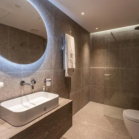 Old Theatre - Tremiti * Valletta